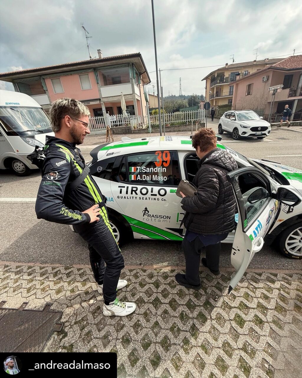 Instagram post from psnote.it. This post is in position 5.